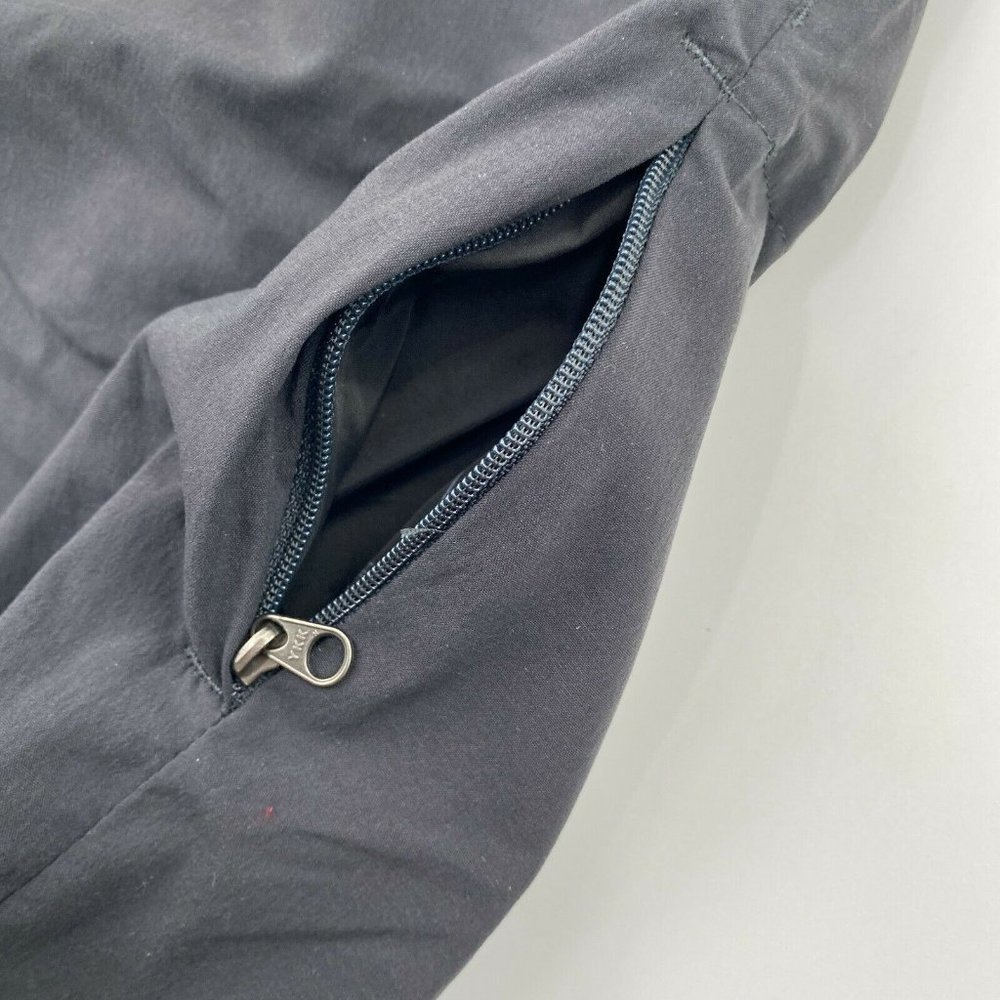 Houdini Women's Liquid Rock Shorts Black sz L Outdoors Hiking Beach Lightweight - Picture 3 of 11